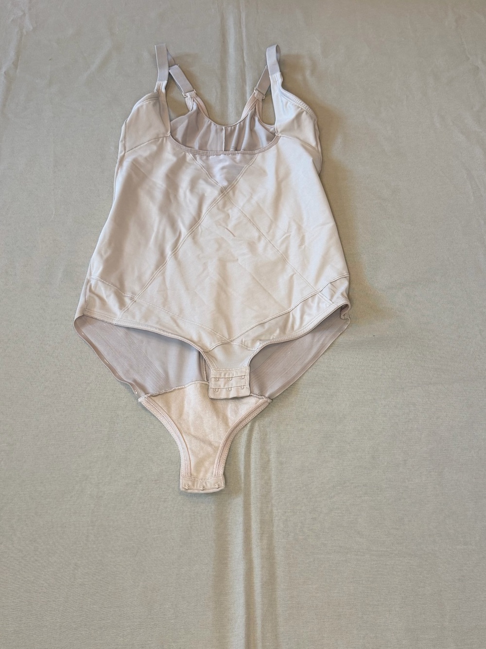 Seamless Nude Shaping Bodysuit with Adjustable Straps